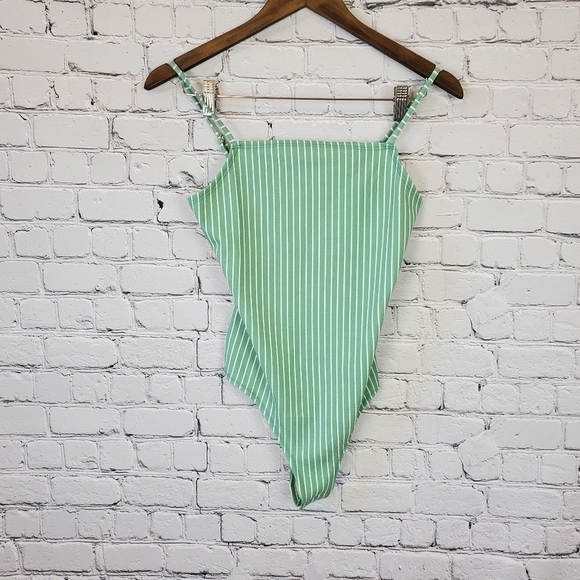 Bcbgeneration Square Neck Bodysuit sz. XS NWT - Picture 4 of 9